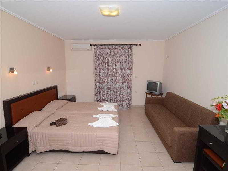 Konstantin Beach Hotel Zakynthos Island Exterior photo